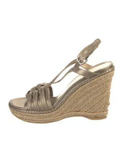 Pre-owned Stuart Weitzman Leather Espadrilles In Neutral