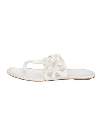 Pre-owned Stuart Weitzman Leather Flip Flops In White