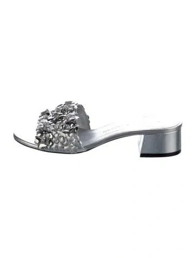 Pre-owned Stuart Weitzman Leather Floral Print Slides In Silver