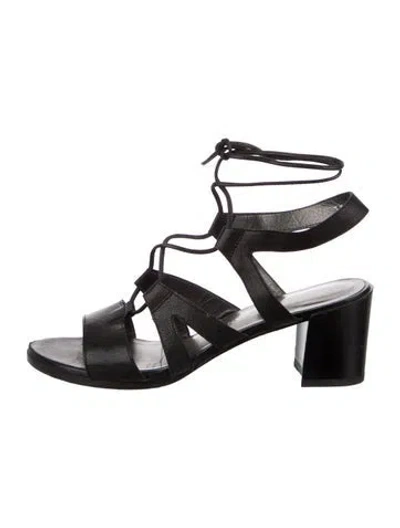 Pre-owned Stuart Weitzman Leather Gladiator Sandals In Black