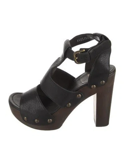 Pre-owned Stuart Weitzman Leather Gladiator Sandals In Black