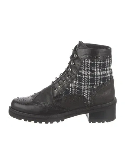 Pre-owned Stuart Weitzman Leather Houndstooth Print Combat Boots In Black