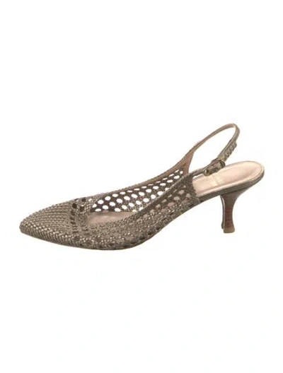 Pre-owned Stuart Weitzman Leather Lace Pattern Slingback Pumps