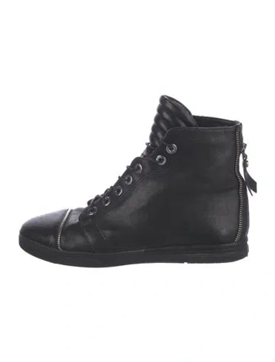 Pre-owned Stuart Weitzman Leather Lace-up Boots In Black