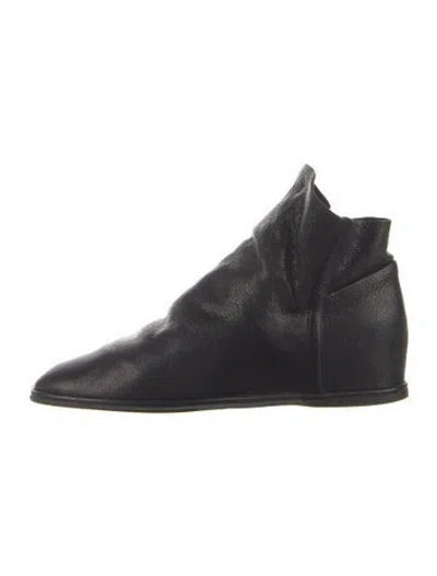 Pre-owned Stuart Weitzman Leather Lace-up Boots In Multi