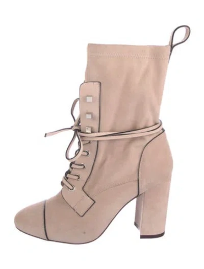 Pre-owned Stuart Weitzman Leather Lace-up Boots In Neutral