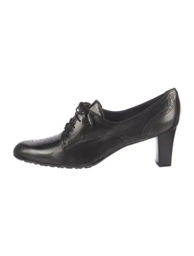 Pre-owned Stuart Weitzman Leather Lasercut Accents Pumps In Gray