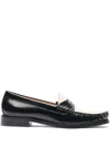 Stuart Weitzman Round Head Loafer Shoes In 黑色