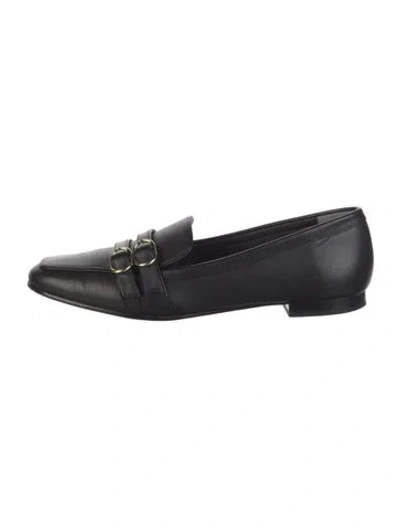 Pre-owned Stuart Weitzman Leather Loafers In Black