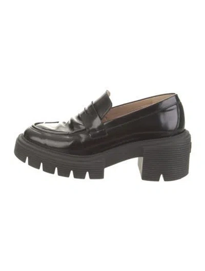 Pre-owned Stuart Weitzman Leather Loafers In Black