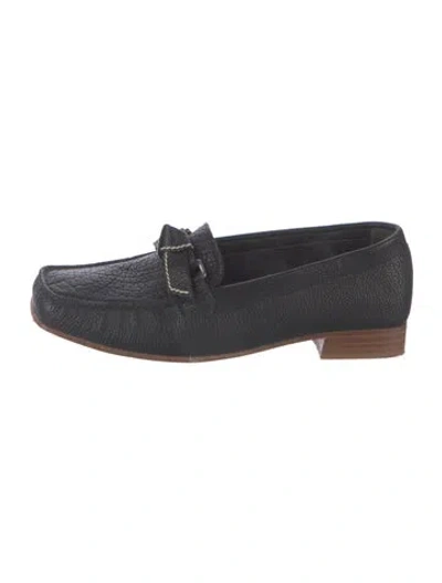 Pre-owned Stuart Weitzman Leather Loafers In Black