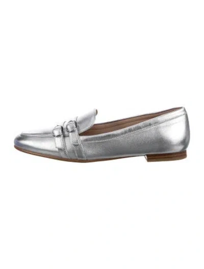 Pre-owned Stuart Weitzman Leather Loafers In Silver