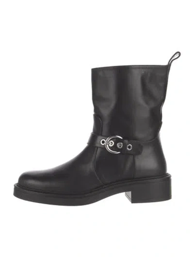 Pre-owned Stuart Weitzman Leather Moto Boots In Black