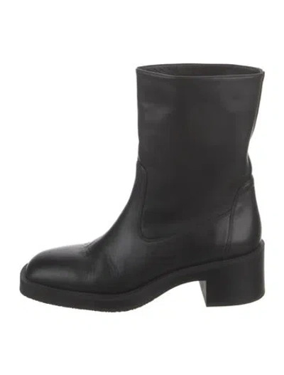 Pre-owned Stuart Weitzman Leather Moto Boots In Black