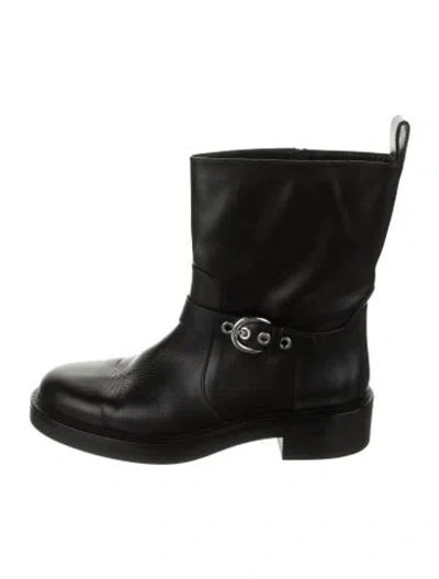 Pre-owned Stuart Weitzman Leather Moto Boots In Black