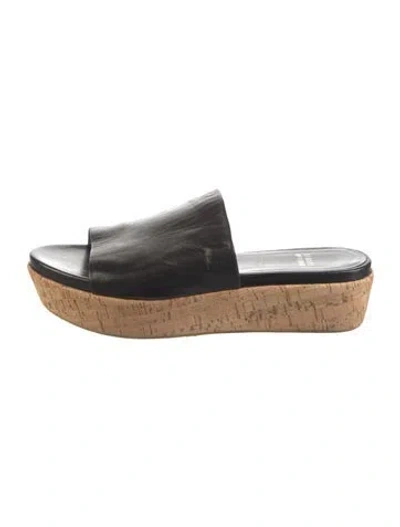 Pre-owned Stuart Weitzman Leather Mules In Black