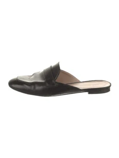 Pre-owned Stuart Weitzman Leather Mules In Black