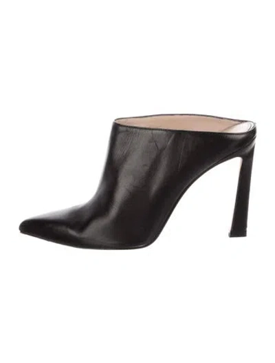 Pre-owned Stuart Weitzman Leather Mules In Black