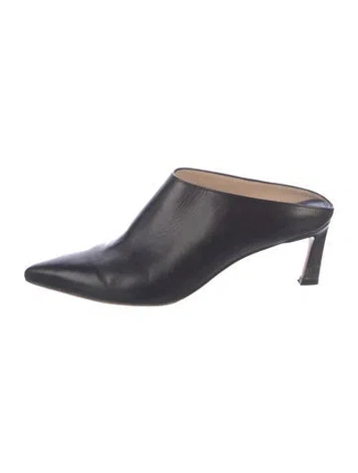 Pre-owned Stuart Weitzman Leather Mules In Black
