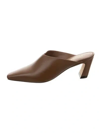Pre-owned Stuart Weitzman Leather Mules In Brown