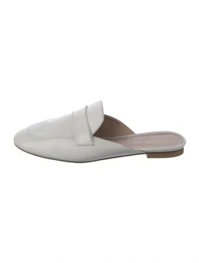 Pre-owned Stuart Weitzman Leather Mules In White