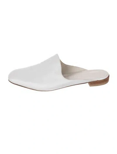 Pre-owned Stuart Weitzman Leather Mules In White