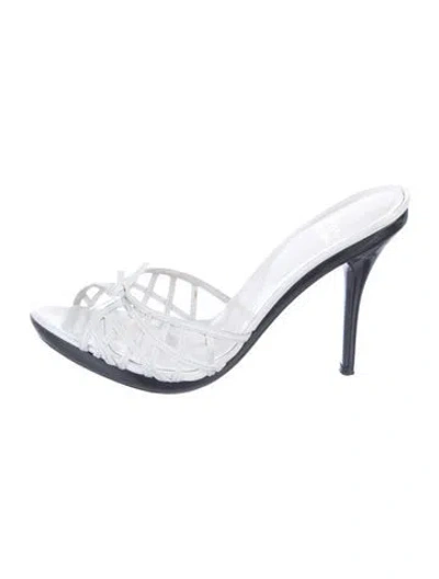 Pre-owned Stuart Weitzman Leather Mules In White