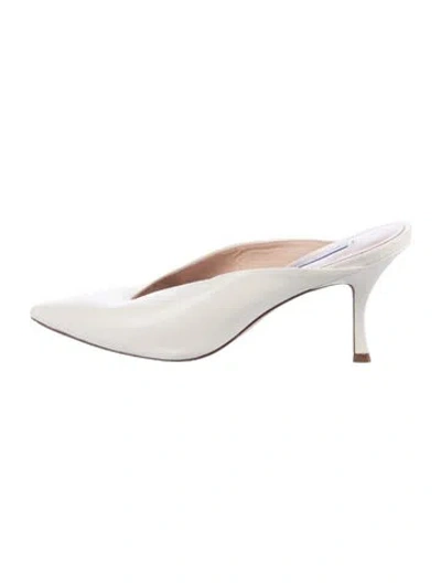 Pre-owned Stuart Weitzman Leather Mules In White
