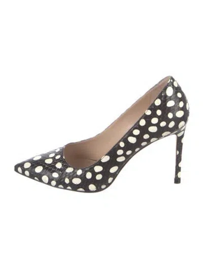 Pre-owned Stuart Weitzman Leather Patterned Pumps In Black