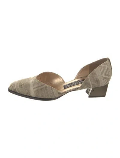 Pre-owned Stuart Weitzman Leather Printed D'orsay Pumps In Multi