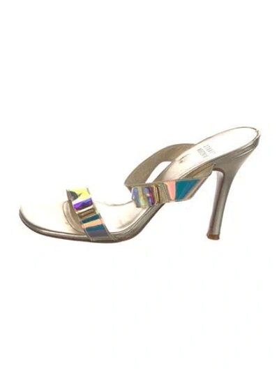 Pre-owned Stuart Weitzman Leather Printed Slides In Gold