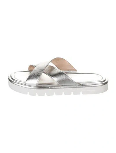 Pre-owned Stuart Weitzman Leather Printed Slides In Silver