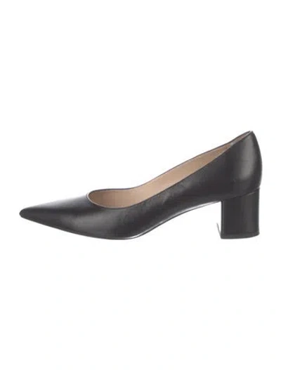 Pre-owned Stuart Weitzman Leather Pumps In Black