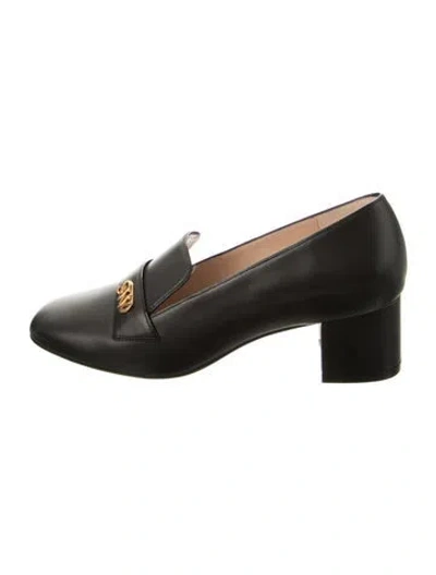 Pre-owned Stuart Weitzman Leather Pumps In Black