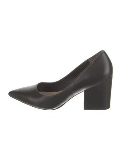 Pre-owned Stuart Weitzman Leather Pumps In Black