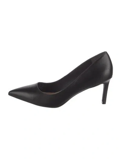 Pre-owned Stuart Weitzman Leather Pumps In Black