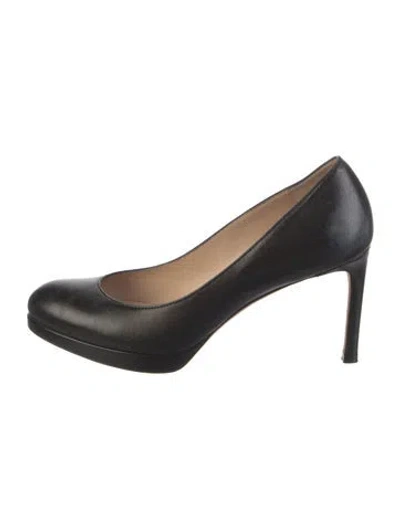 Pre-owned Stuart Weitzman Leather Pumps In Black