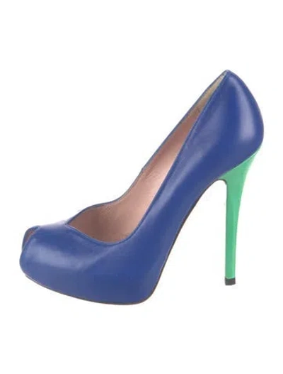Pre-owned Stuart Weitzman Leather Pumps In Blue