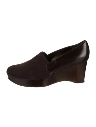 Pre-owned Stuart Weitzman Leather Pumps In Brown