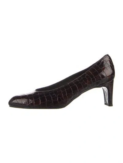 Pre-owned Stuart Weitzman Leather Pumps In Brown