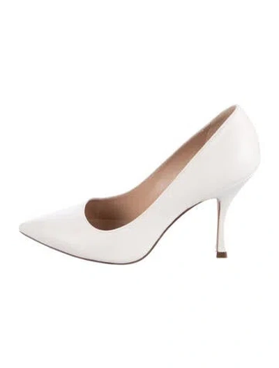 Pre-owned Stuart Weitzman Leather Pumps In Neutral
