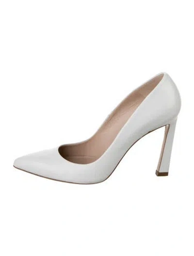Pre-owned Stuart Weitzman Leather Pumps In Neutral