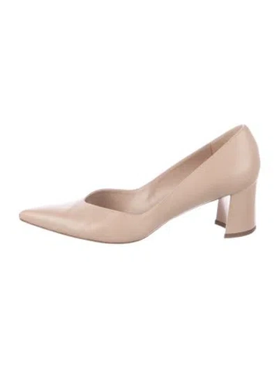 Pre-owned Stuart Weitzman Leather Pumps In Neutral