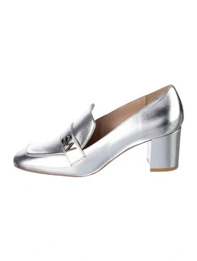 Pre-owned Stuart Weitzman Leather Pumps In Silver