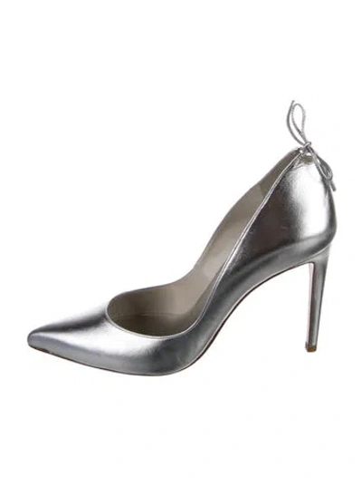 Pre-owned Stuart Weitzman Leather Pumps In Silver