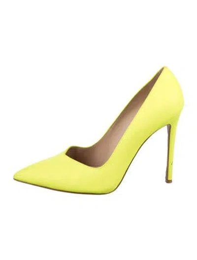 Pre-owned Stuart Weitzman Leather Pumps In Yellow