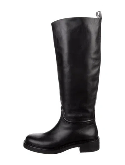 Pre-owned Stuart Weitzman Leather Riding Boots In Black