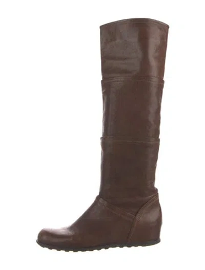 Pre-owned Stuart Weitzman Leather Riding Boots In Brown