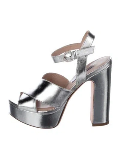 Pre-owned Stuart Weitzman Leather Sandals