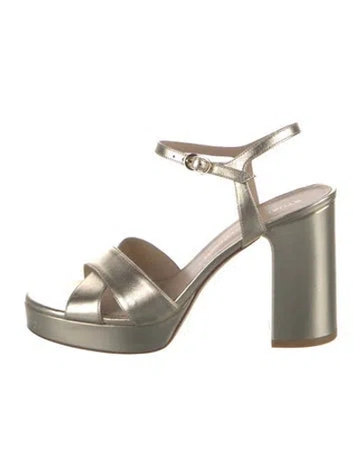 Pre-owned Stuart Weitzman Leather Sandals